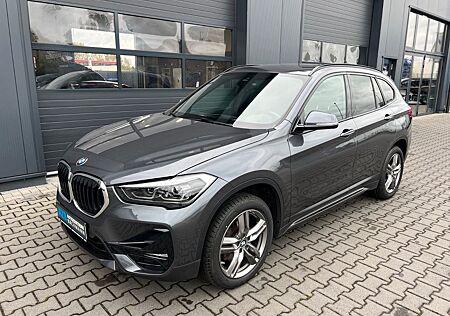 BMW X1 sDrive18i Sport Line AUT LED DAB LEDER HIFI