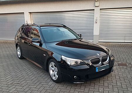 BMW 525 gebraucht kaufen BMW 525i E61 touring M-Paket Schalter AHK