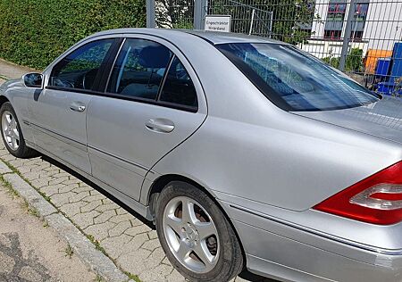 Mercedes-Benz C 180 AVANTGARDE Avantgarde