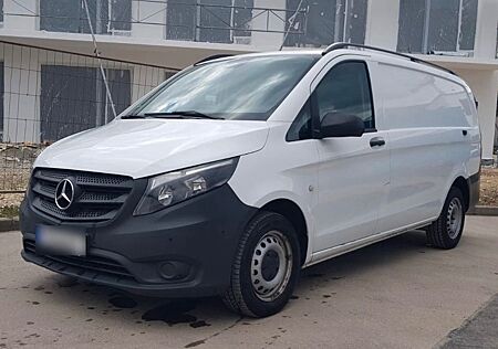 Mercedes-Benz Vito 111