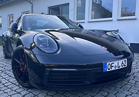 Porsche 992 Carrera 4S Coupé Carrera S - Top gepflegt