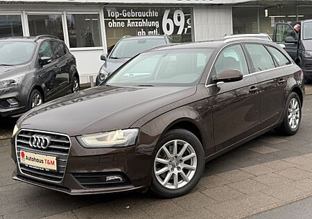 Audi A4 Avant Attraction SHZ PDC MFL Navi Tempomat