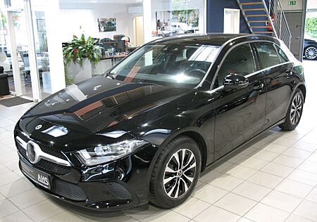 Mercedes-Benz A 180 7G-DCT Style *NAVI*KLIMA*BLUETOOTH*