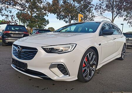 Opel Insignia B Sports Tourer GSi 4x4 Exklusive