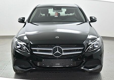 Mercedes-Benz C 220 d -