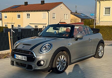 Mini Cooper S Cabrio mit JCW Paket aus 1. Hand