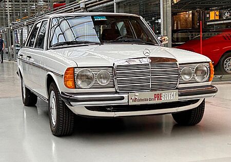 Mercedes-Benz 200 W123 - Top, mit 5Gang und Klimaautomatik!