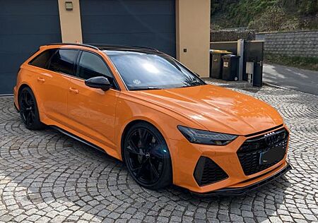 Audi RS6 - Dynamik-Paket Plus 305km/h Advanced Sound