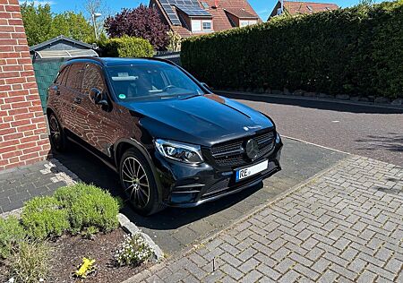 Mercedes-Benz GLC 250 d AMG GARANTIE PANO LUFT AHK BURMESTER