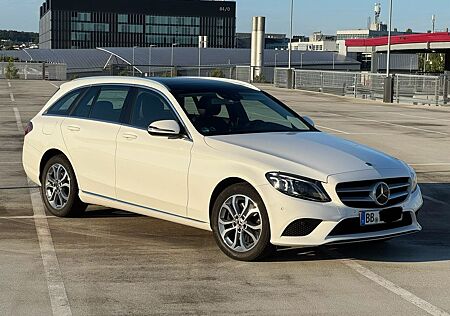 Mercedes-Benz C 300 C300 T AHK, ACC, PANO, MULTIB., KAMERA, CARPLAY