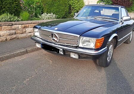Mercedes-Benz 380 SL R107