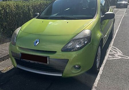 Renault Clio Dynamique 1.2 16V 75 Dynamique