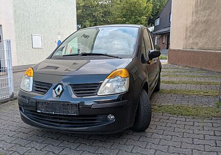 Renault Modus 1.2 16V 55kW