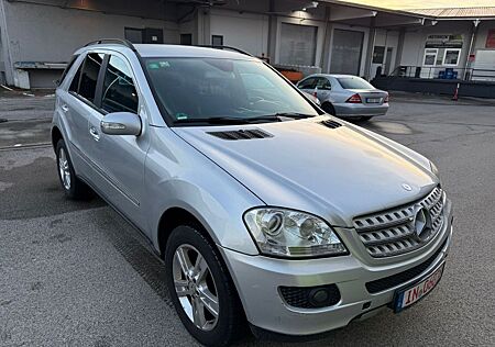 Mercedes-Benz ML 320 Automatik / 4Matic