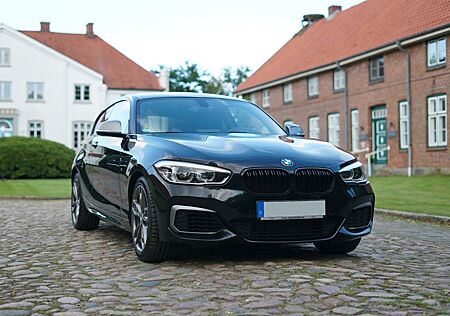 BMW M135i xDrive LCI