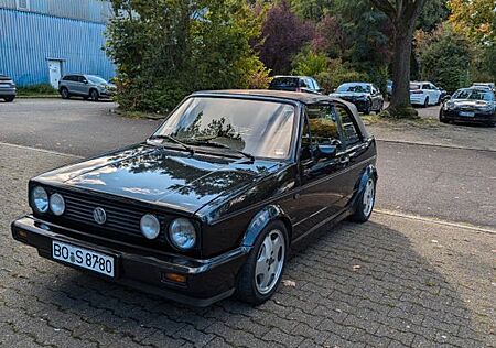 VW Golf Volkswagen 1 Cabrio Garagenfahrzeug, kaum Rost