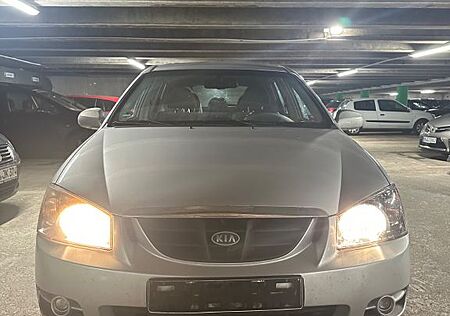 Kia Cerato 1.5 CRDi EX Steilheck EX