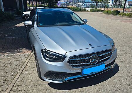Mercedes-Benz E 220 d 4MATIC T All-Terrain Autom. All-Terrain