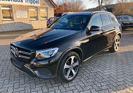 Mercedes-Benz GLC 220 GLC 220d 4Matic Exclusive Night Paket RFK AHK