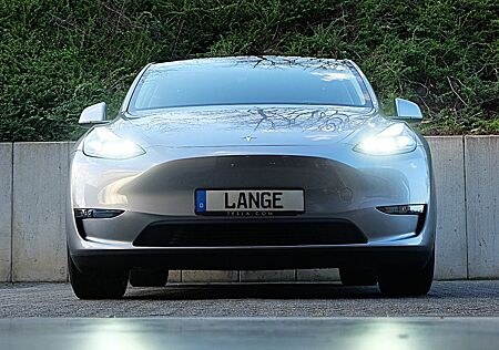 Tesla Model Y Basis RWD