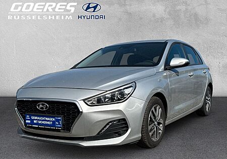 Hyundai i30 1.4 T-GDI Trend DCT*Navi*RFK*SHZ*Allwetter*