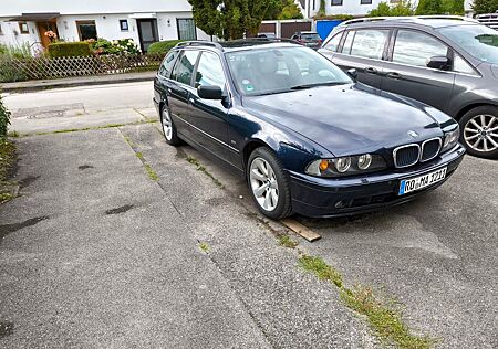 BMW 530i A touring - M54 Motor v Rentner gefahren