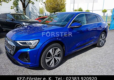 Audi Q8 e-tron Quattro 55 S line