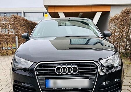 Audi A1 1.2 TFSI S line S line