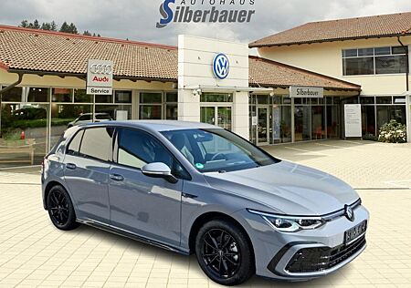 VW Golf Volkswagen R-Line 1.5 eTSI DSG R-Line
