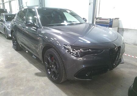 Alfa Romeo Stelvio VELOCE 22 MJD 160 Q2 AT8 KAM/LEDER/PANO