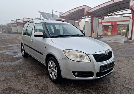 Skoda Roomster 1.6 16V Style Klima,SHZ,AHK,Panorama