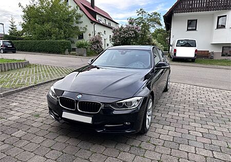 BMW 320d xDrive - Limousine