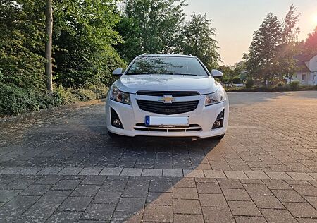 Chevrolet Cruze 2.0TD Station Wagon Automatik/Temp/Navi