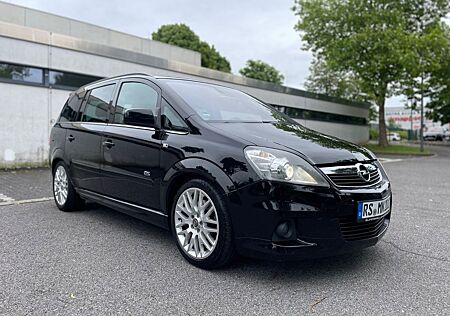 Opel Zafira 1.9 CDTI OPC Recaro Sport 7 Sitzer