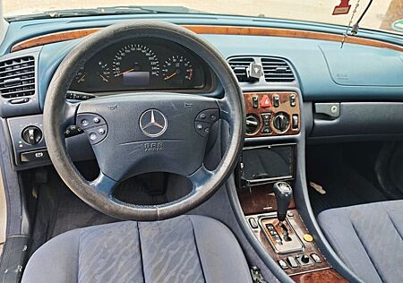 Mercedes-Benz CLK 230 KOMPRESSOR ELEGANCE Elegance