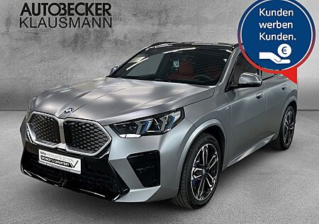 BMW iX2 eDrive20 M Sport 19'' HUD AHK-klappbar El. P