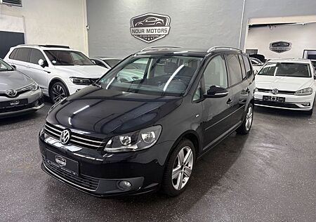 VW Touran Volkswagen TDI BMT**CUP**/Panorama/ 7-Sitzer.