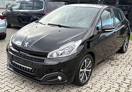Peugeot 208 Active*Navi*Tempomat*Sitzheizung*PDC*Panoram