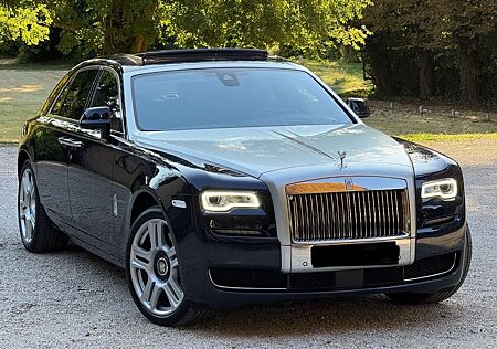 Rolls-Royce Ghost Série II V12 Panorama TV