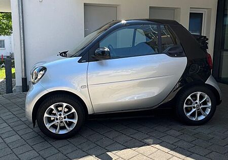 Smart ForTwo Cabrio 2017 | Navi, Klima, Sitzheizung