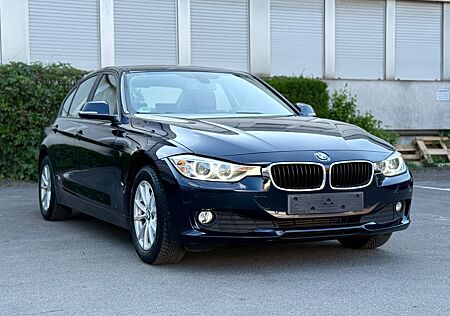 BMW 320d Limousine, Xenon, Navi, TÜV 02/2027