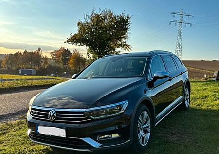 VW Passat Alltrack gebraucht kaufen VW Passat Alltrack Volkswagen 2.0 TDI SCR 140kW DSG 4MOT A...