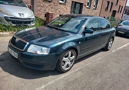 Skoda Superb 2.8 V6 Elegance Elegance