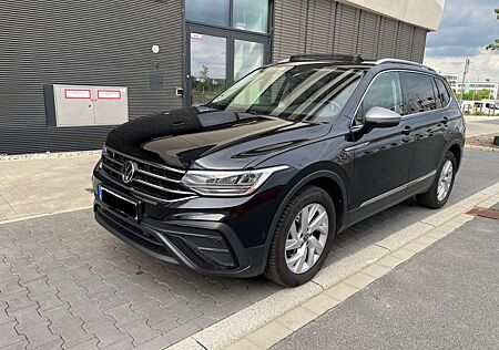 VW Tiguan Allspace Volkswagen 2.0 TDI SCR DSG 4MOTION Life...