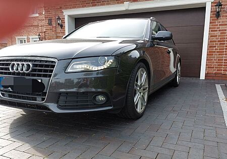 Audi A4 2.0 TDI (DPF) multitr. Ambiente Avant Amb...