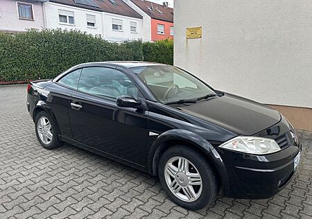 Renault Megane Coupé-Cabriolet Confort Authentique 1...
