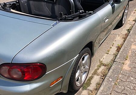 Mazda MX-5 1.6 16V 1.6