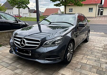Mercedes-Benz E 220 BlueTEC T AVANTGARDE AVANTGARDE