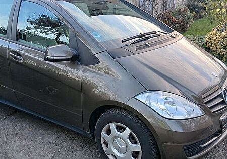 Mercedes-Benz A 180 BlueEFFICIENCY