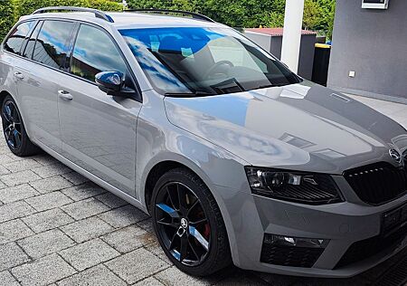 Skoda Octavia 2.0 TDI DSG RS Combi RS Top Zustand